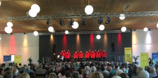 Gänsehaut-Feeling und Standing Ovations gab es am letzten Samstag beim Wünschewagen-Benefizkonzert der Mainzer Hofsänger in der Veranstaltungshalle der Gartenschau Kaiserslautern (Foto: ASB Rheinland-Pfalz/Dingebauer)