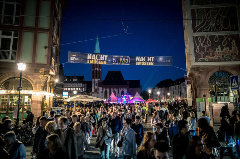 Der Römerberg während der Nacht der Museen (Foto: Peter Krausgrill / Stadt Frankfurt)