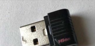 Tatmittel - Vorsicht - Niemals einen herrenlosen USB-Stick mitnehmen und in den PC einstecken.