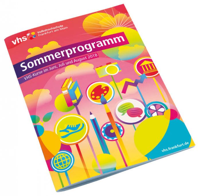 Cover Kursprogramm der Volkshochschule (VHS) für Sommer 2018 (Foto: VHS Frankfurt)
