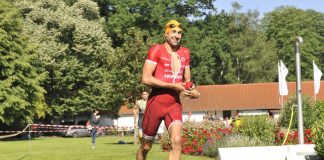Triathlonsieger Boris Stein (Foto: PIX-Sportfotos)