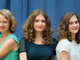 v.l.: Julia Tischbirek (Klavier), Katharina Elisabeth Schmitz (Gesang), Alexandra Cramer (Trompete) (Foto: WMK)
