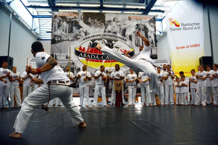 Der Verein Abadá-Capoeira Karlsruhe e.V. lädt zum 11. Deutsche Meisterschaft Abadá-Capoeira in Karlsruhe ein (Foto: Lisa Grüterich)