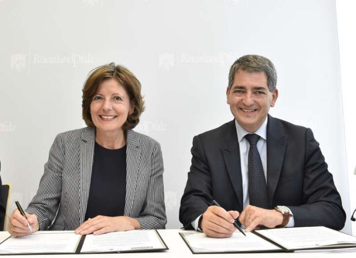 Malu Dreyer und Präsident Jean Rottner (Foto: Staatkanzlei Rheinland-Pfalz/ Peter Pulkowski)