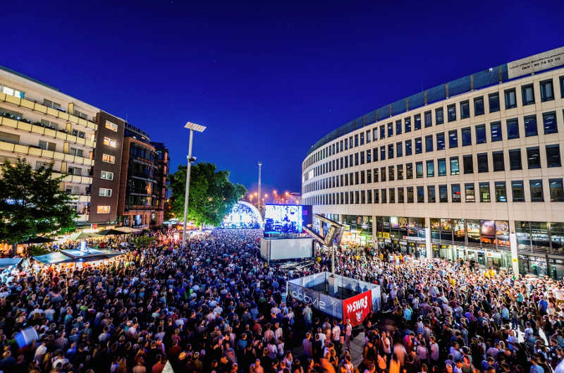 Stadtfest Ludwigshafen, im Bild der Berliner Platz (Foto: Michael Schepers)