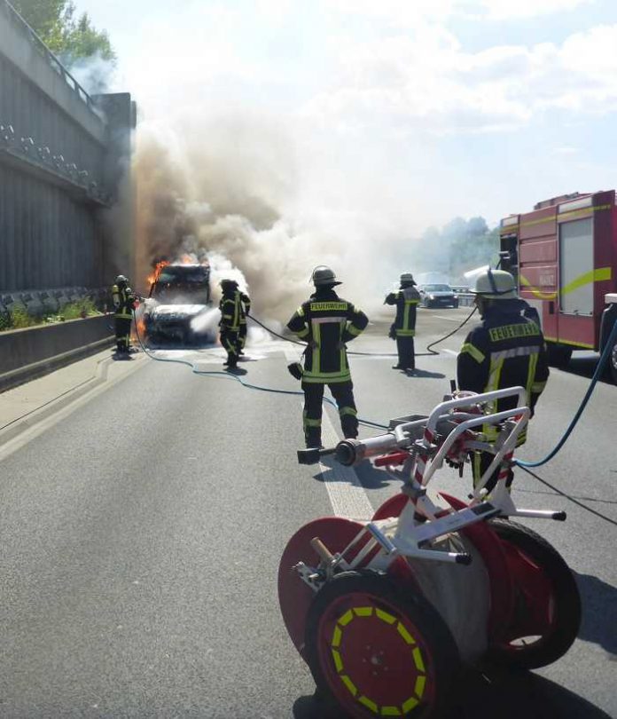 Feuerwehreinsatz auf der A60