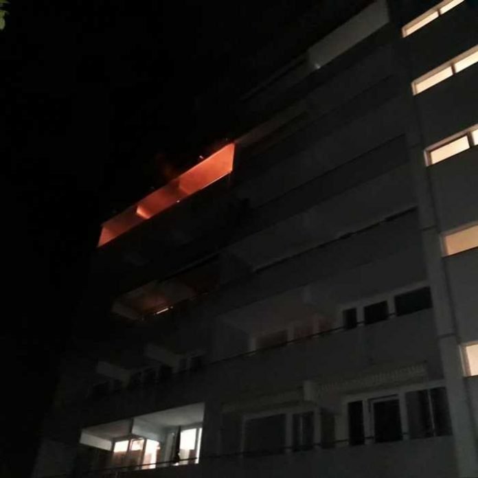 Brand auf einem Balkon