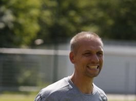 FCA-Cheftrainer Matthias Born (Foto: Helmut Pfeifer)