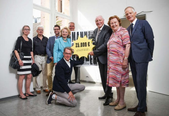 v.l.: Margoth Werner, Richard Dietmann, Christian Haas, Helen Heberer, Albrecht Puhlmann (vorn), Matthias Bretschneider, Prof. Dr. Achim Weizel, Ulla Hofmann, Andreas Hilgenstock (Foto: Christian Kleiner) v.l.: Margoth Werner, Richard Dietmann, Christian Haas, Helen Heberer, Albrecht Puhlmann (vorn), Matthias Bretschneider, Prof. Dr. Achim Weizel, Ulla Hofmann, Andreas Hilgenstock (Foto: Christian Kleiner)