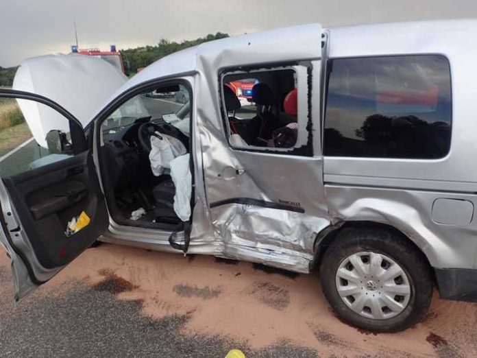 Unfallfahrzeug Unfallfahrzeug
