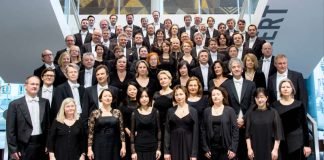 Zum Eröffnungskonzert des grenzüberschreitenden Musikfestivals Euroclassic spielt die Deutsche Staatsphilharmonie Rheinland-Pfalz in der Pirmasenser Festhalle (Foto: Julia Okon)
