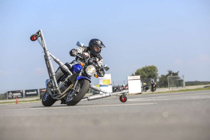 ADAC Motorrad-Training Schräglage (Foto: ADAC Nordbaden/Andrea Fabry)