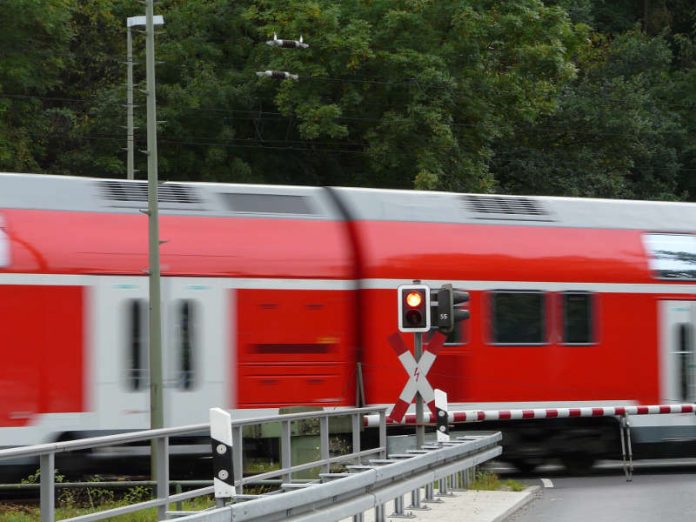 Symbolbild Bahnschranke (Foto: Pixabay)