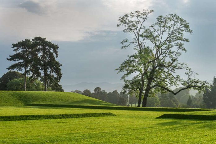 Klosterhügel - Blick nach Osten (Foto: Hanns Joosten)