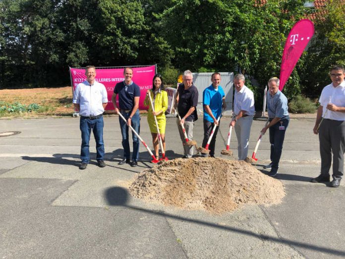 Spatenstich am 10.08.2018 Spatenstisch Internet Kreis Kaiserslautern