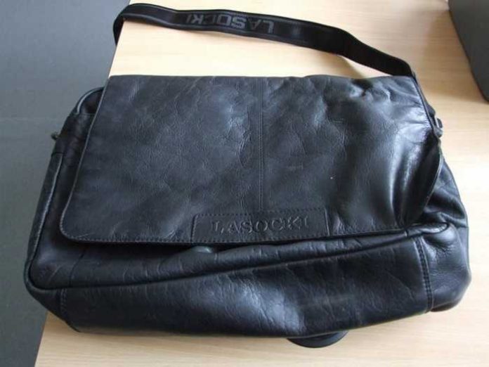 schwarze Damenumhängetasche schwarze Damenumhängetasche