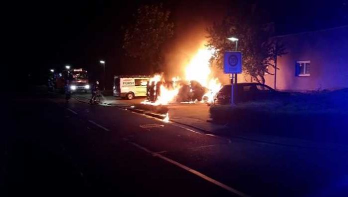 Fahrzeugbrand Fahrzeugbrand