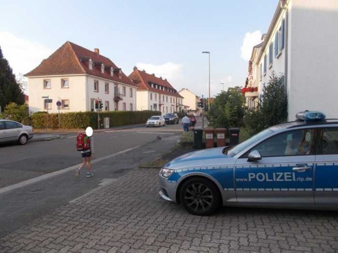 Kontrolle Fußgängerüberweg Kontrolle Fußgängerüberweg