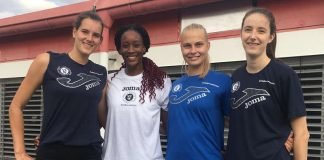 Alexis Mathews (2. von links) im Kreise ihrer neuen Kolleginnen. Valentina Zaloznik (rechts) verlässt den VCW (Foto: VCW)