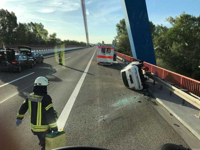 Unfallstelle - Bild: Feuerwehr Speyer