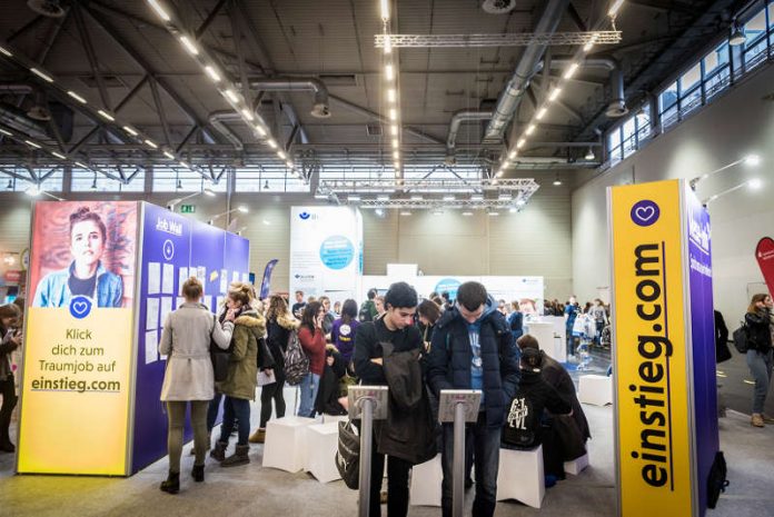 Einstieg Messe Info-Stand + Job Wall (Foto: Einstieg GmbH)