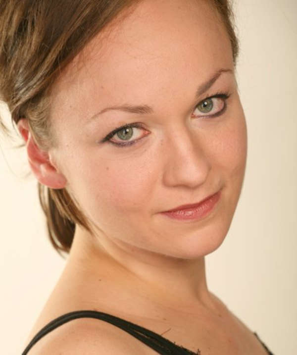 Pianistin Maria Ollikainen (Foto: PR) Pianistin Maria Ollikainen (Foto: PR)