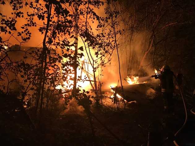 Foto: Freiwillige Feuerwehr Verbandsgemeinde Weilerbach Foto: Freiwillige Feuerwehr Verbandsgemeinde Weilerbach
