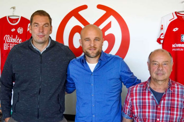 Direktor Scouting & Analyse Bernd Legien, 05-Sportvorstand Rouven Schröder und Chefscout Siegfried Marti (Foto: Mainz 05)