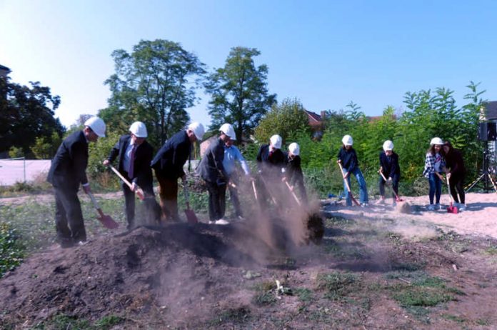 Spatenstich Schule Frankenthal