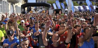 Vor dem Start (Foto: PIX-Sportfotos)