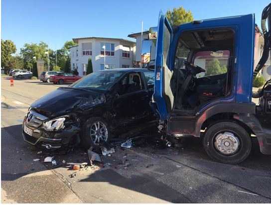 Schwerer Unfall auf der Kreuzung