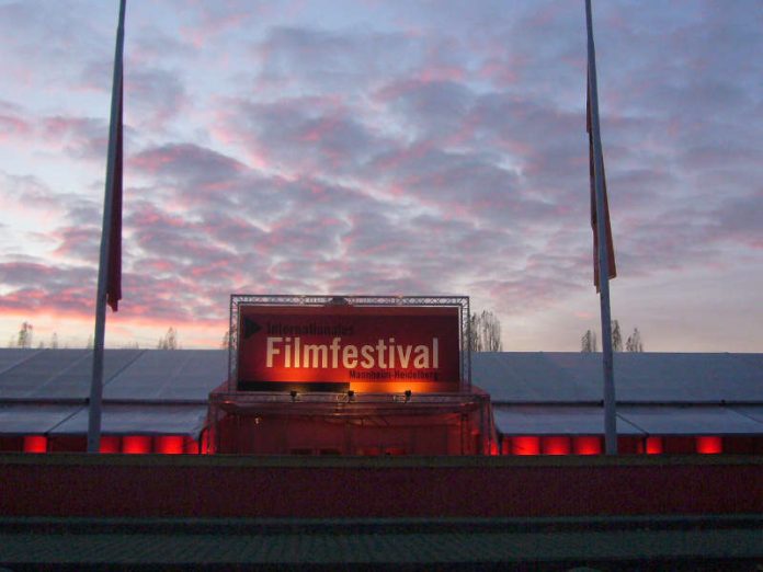 Festivalzelt in Heidelberg (Foto: Hannes Blank)