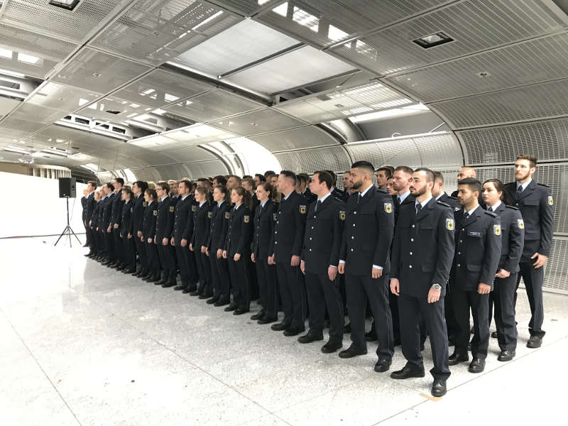 Vereidigung am Flughafen Fankfurt am Main (Foto: Bundespolizei)