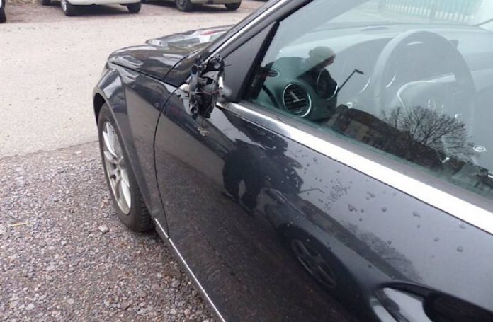 Zeugenaufruf nach Verkehrsunfallflucht (Foto: Polizei RLP) Zeugenaufruf nach Verkehrsunfallflucht (Foto: Polizei RLP)