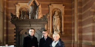 Dr. Lars Castellucci, Bundestagsabgeordnete Doris Barnett, Domkustos Peter Schappert. (Quelle: Domkapitel Speyer, Foto: Klaus Landry)