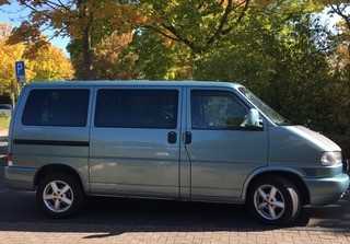 Artikel_Unbekannte entwenden gruenen VW Bus in Großenritte Artikel_Unbekannte entwenden gruenen VW Bus in Großenritte