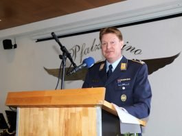 Begrüßung der Gäste durch Oberstleutnant Martin Hess (Foto: Bundeswehr/Wiedemann)