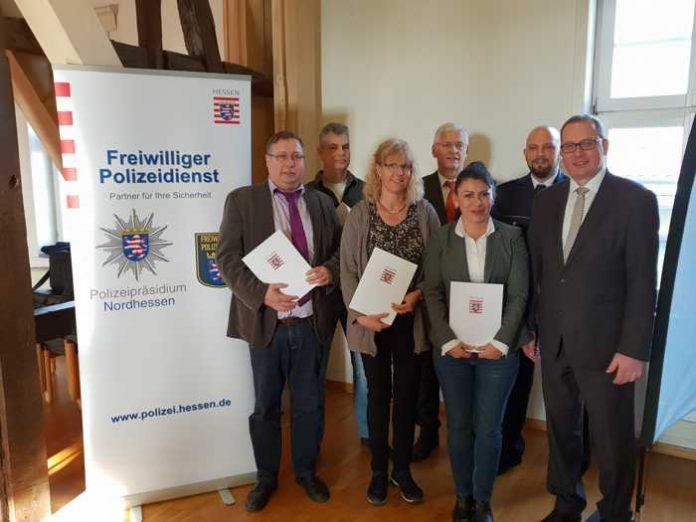 Fritzlar: 16-Freiwillige-Polizeihelfer Fritzlar: 16-Freiwillige-Polizeihelfer