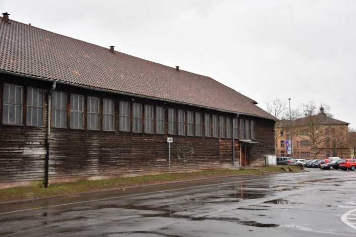 Die Stadtverwaltung Landau hat in den zurückliegenden Wochen eine mögliche universitäre Nutzung des Areals der heutigen SüWeGa-Halle auf dem Alten Messplatz geprüft. (Quelle: Stadt Landau in der Pfalz)