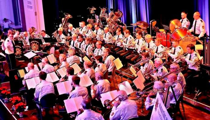 Polizeimusikkorps Karlsruhe Polizeimusikkorps Karlsruhe
