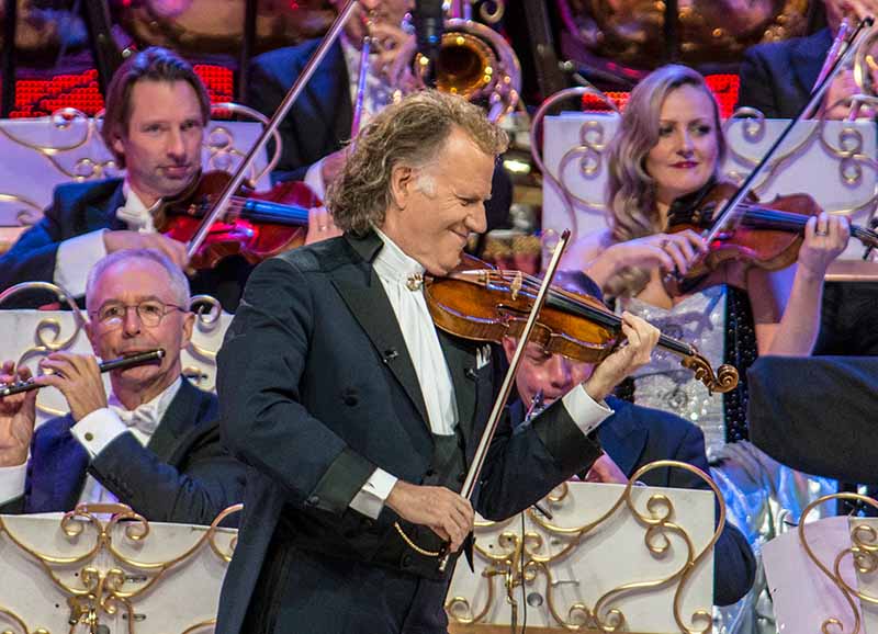 Mannheim SAP Arena André Rieu (Foto: Helmut Dell)