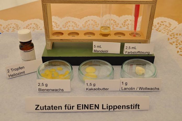 Zutaten für einen Lippenstift (Foto: Pfalzmuseum)
