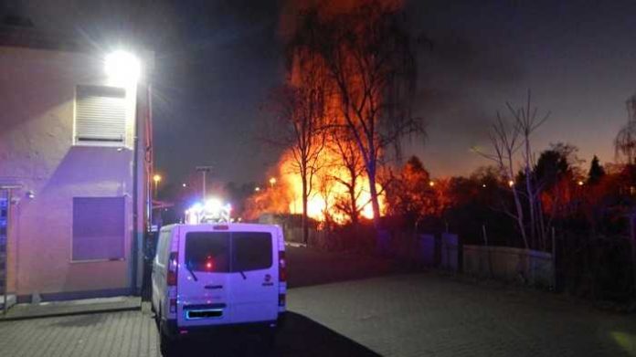 Quelle: Feuerwehr Frankfurt am Main Quelle: Feuerwehr Frankfurt am Main