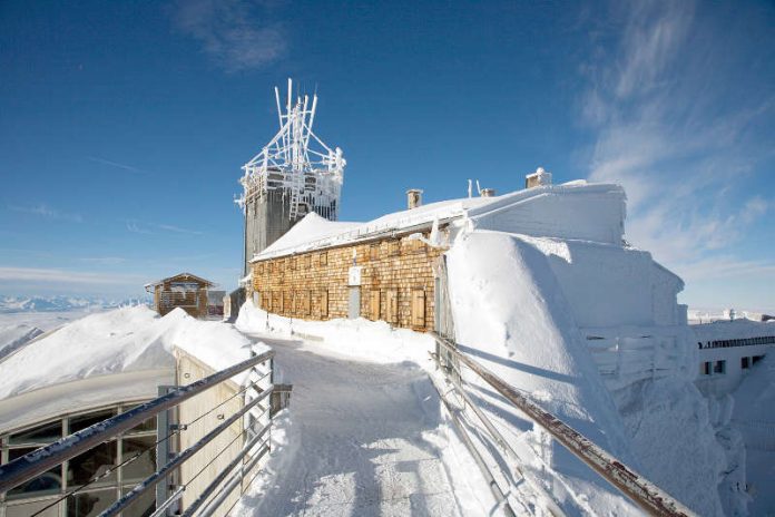 Wetterstation des Deutschen Wetterdienstes auf der Zugspitze (Quelle: DWD)