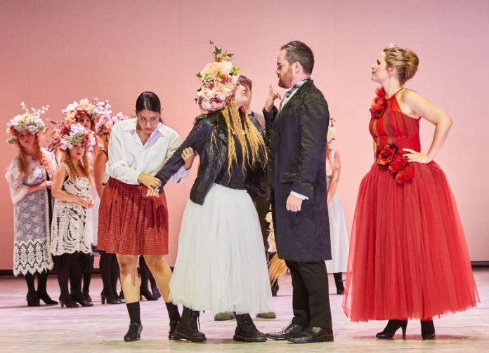Die Hochzeit des Figaro (Foto: Thomas Brenner) Die Hochzeit des Figaro (Foto: Thomas Brenner)