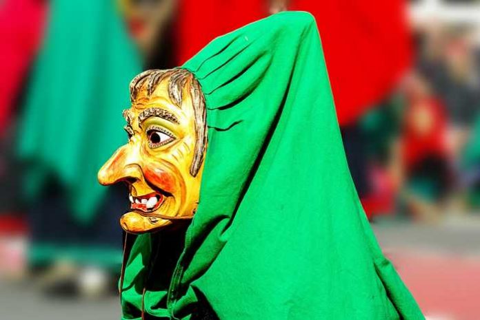 Symbolbild © 192635 on Pixabay Symbolbild, Fasching, Fasnacht, Karneval, Maske, Hexe © 192635 on Pixabay
