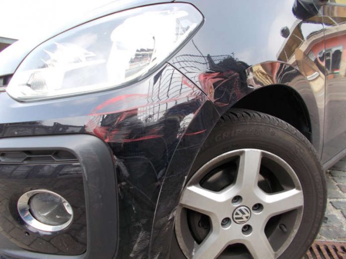 Unfallflucht in Bad Dürkheim (Foto: Polizei RLP) Unfallflucht in Bad Dürkheim (Foto: Polizei RLP)