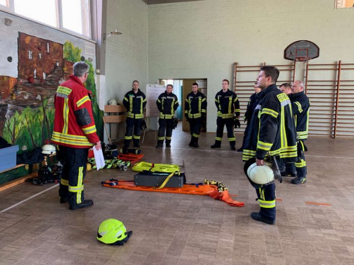 Ausbildung der A.N.T.S (Foto: Presseteam der Feuerwehr VG Lambrecht)