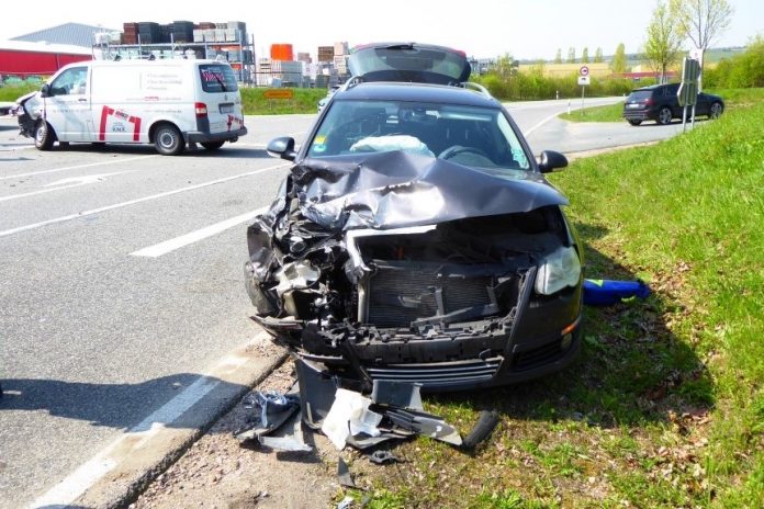 Unfallstelle in Alsheim, L438 Einmündung Gimbsheimer Str.