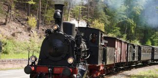Die historische Dampfeisenbahn 'Kuckucksbähnel' (Foto: Holger Knecht)